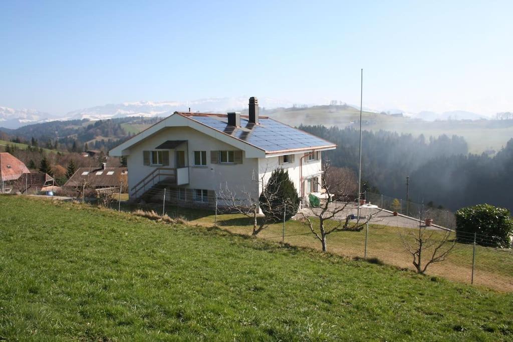 Swiss Alps Apartment Brenzikofen